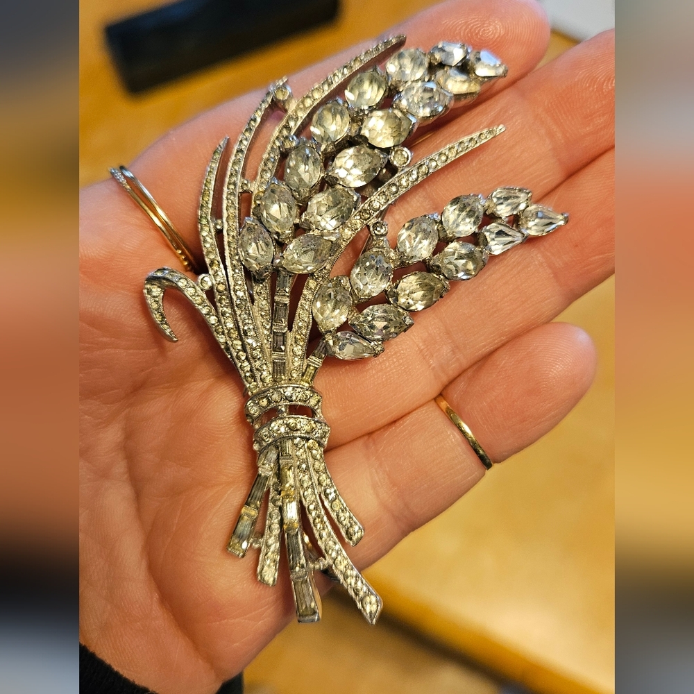 Trifari Brooch